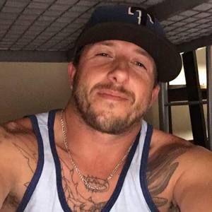 Meet your Posher, Laramie